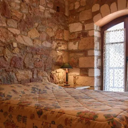 Stone House Villa Nerotrivia